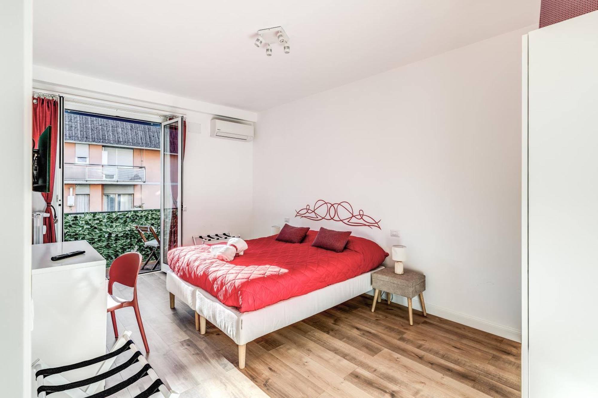 Cosy Flat Cinecitta' Apartment โรม ภายนอก รูปภาพ